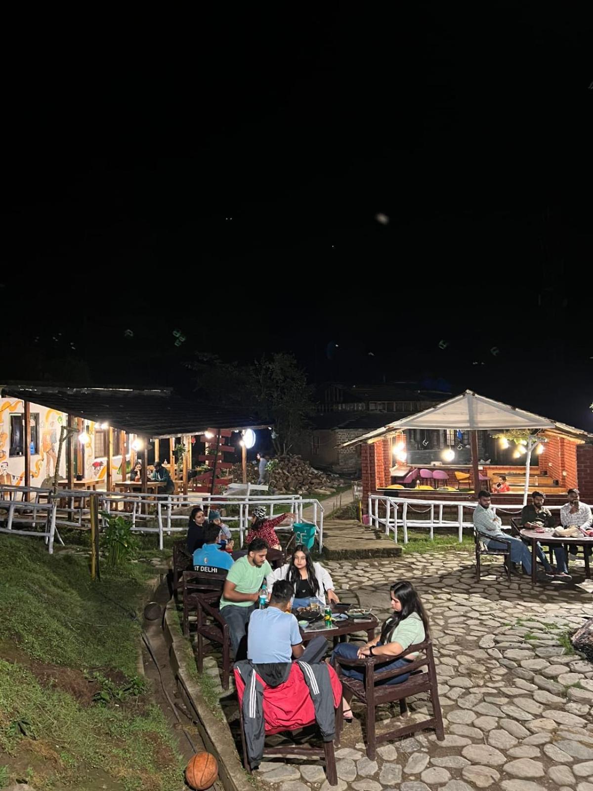 Himtrek Stays,Mcleodganj Маклеод-Гандж Екстер'єр фото
