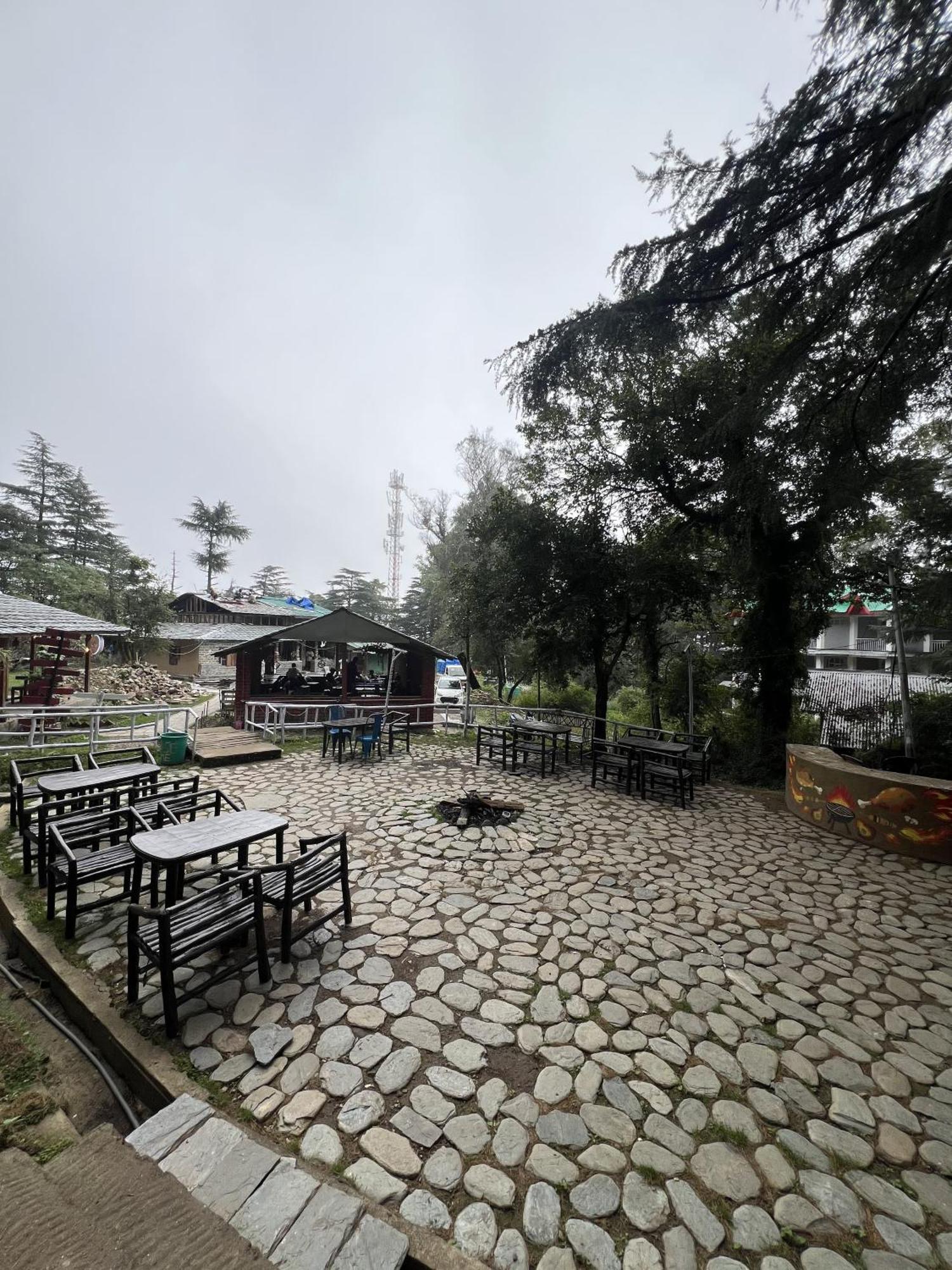 Himtrek Stays,Mcleodganj Маклеод-Гандж Екстер'єр фото