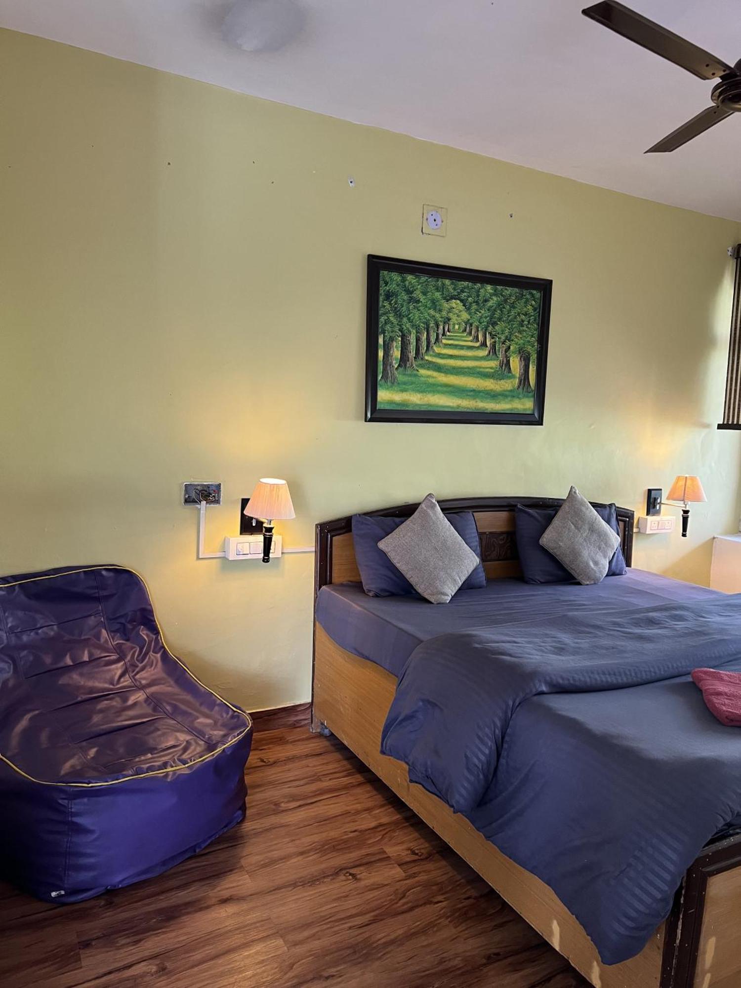 Himtrek Stays,Mcleodganj Маклеод-Гандж Екстер'єр фото